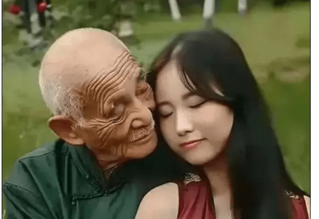 चीनमा २३ वर्षीय युवतीले गरिन् ८० वर्षको वृद्धसँग बिहे